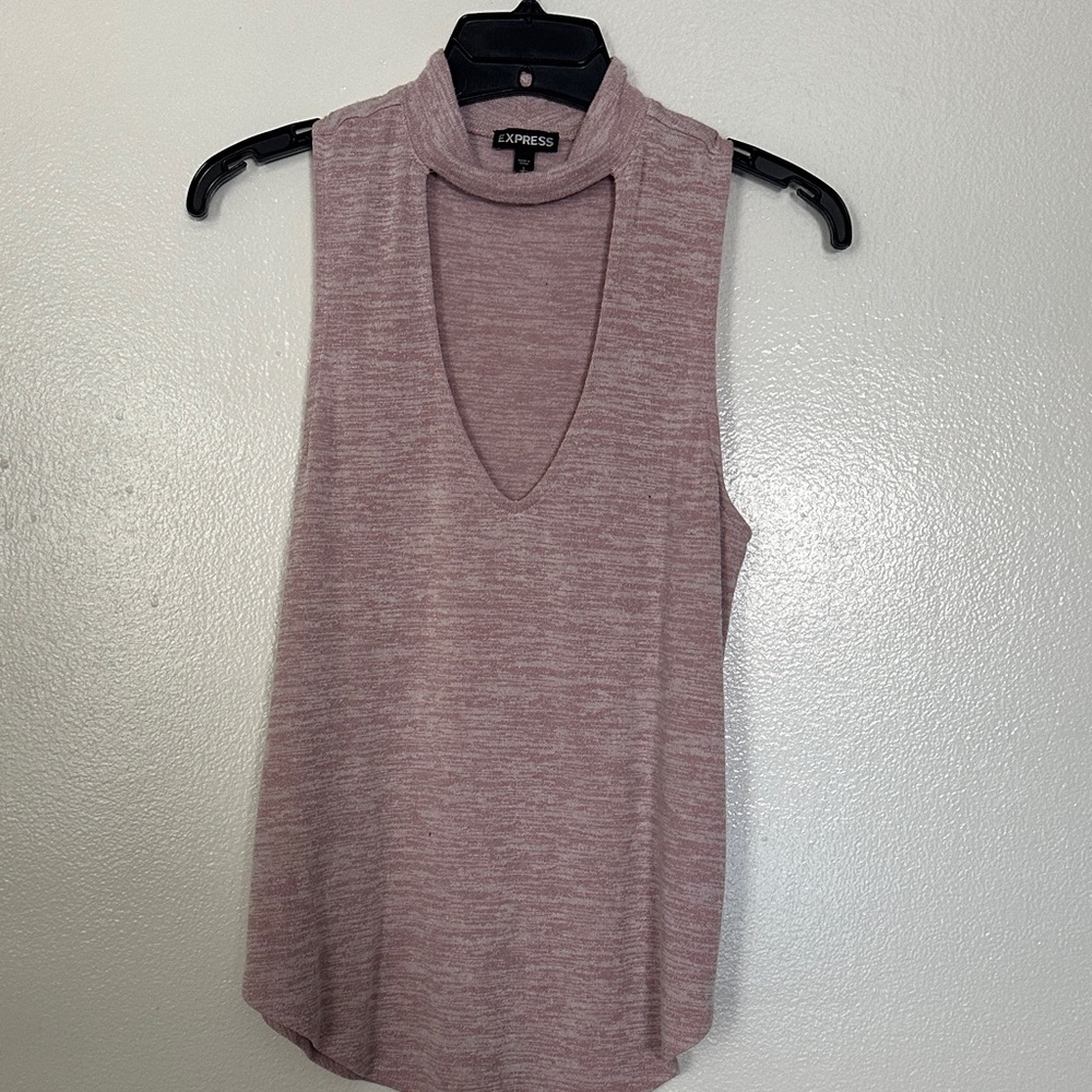 Express Sleeveless Mock Neck Tank Top in Mauve